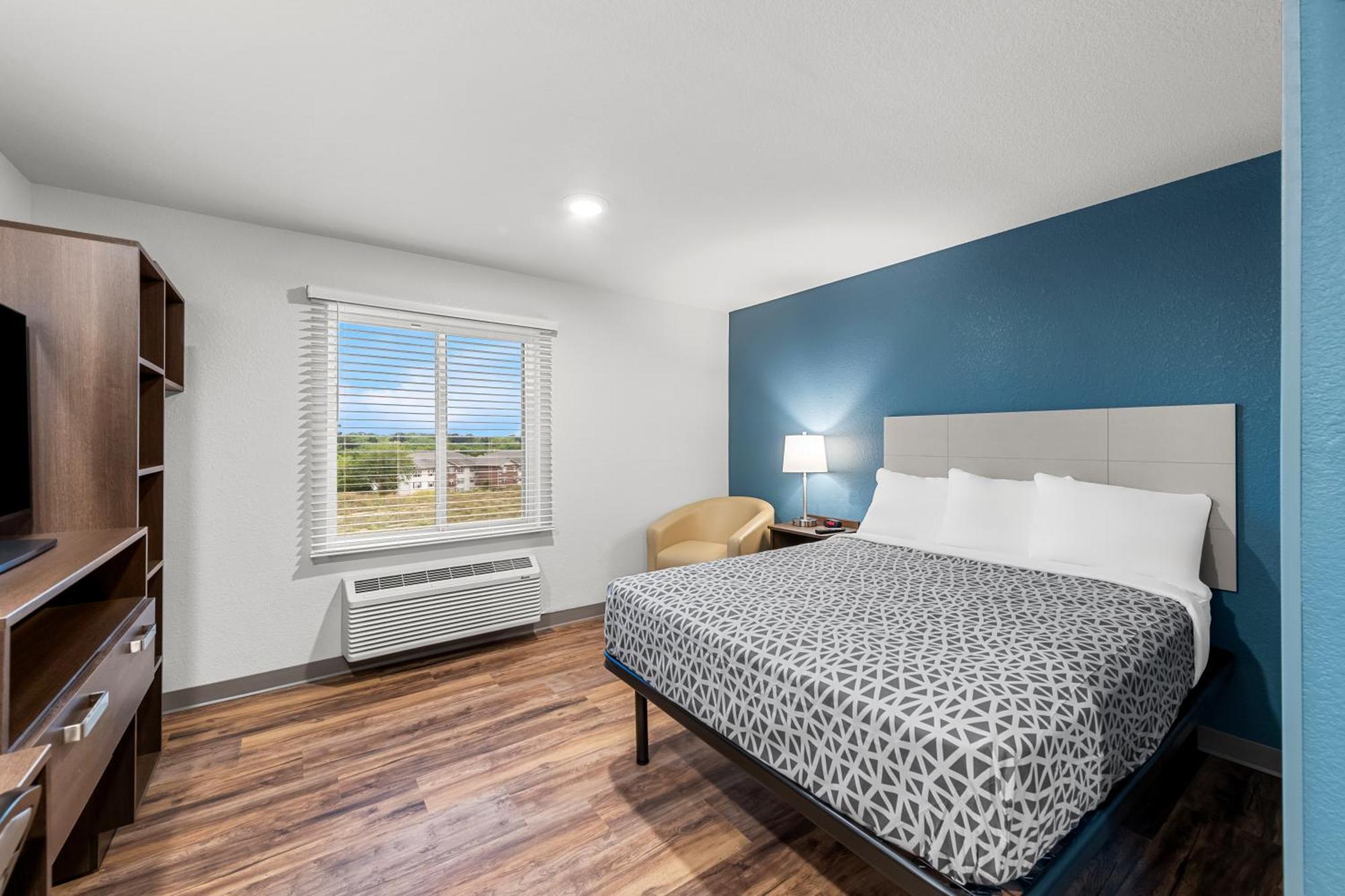 Woodspring Suites Kansas City Airport Bagian luar foto
